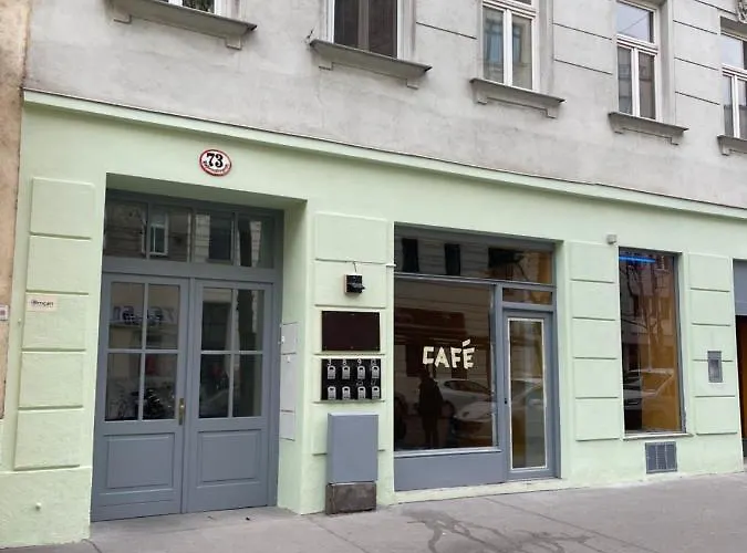 Апартаменти Gesamte Fuer 4 Personen 8 *